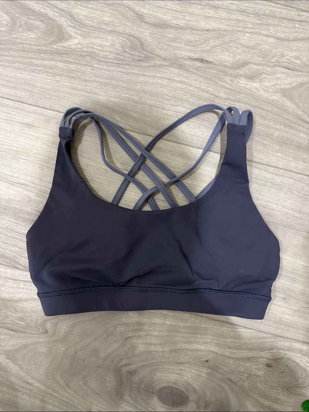 Lululemon sports bra